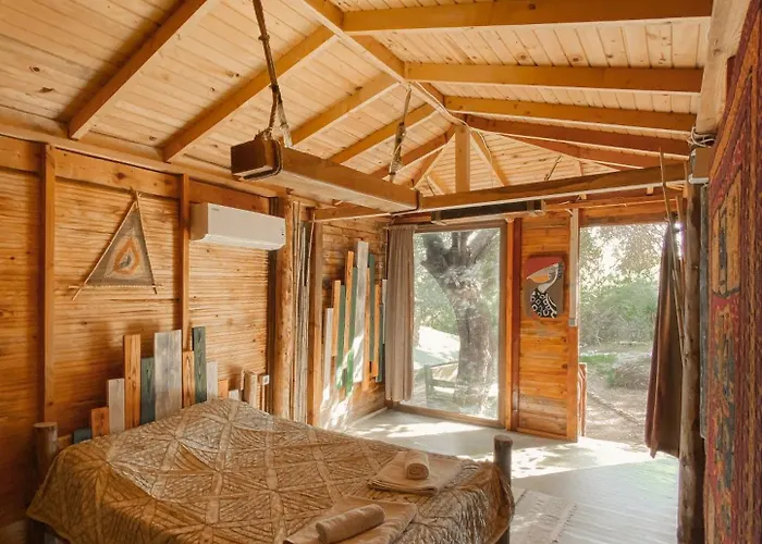 Deluxe Bungalow