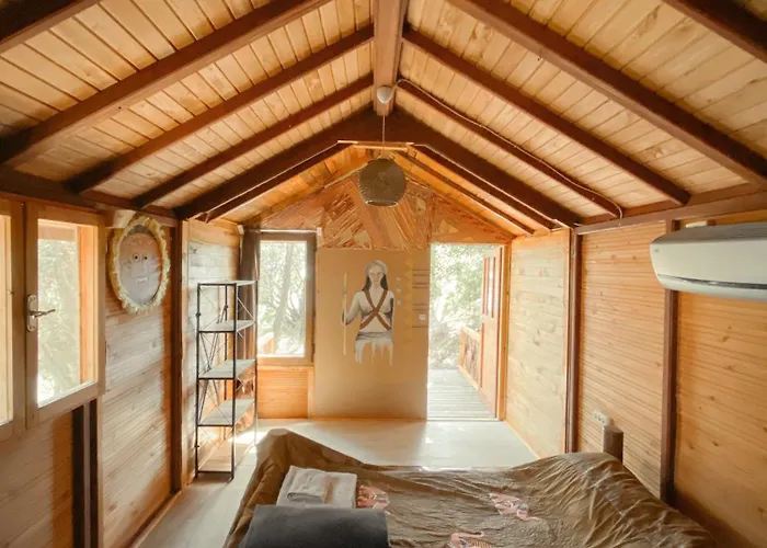 Deluxe Bungalow