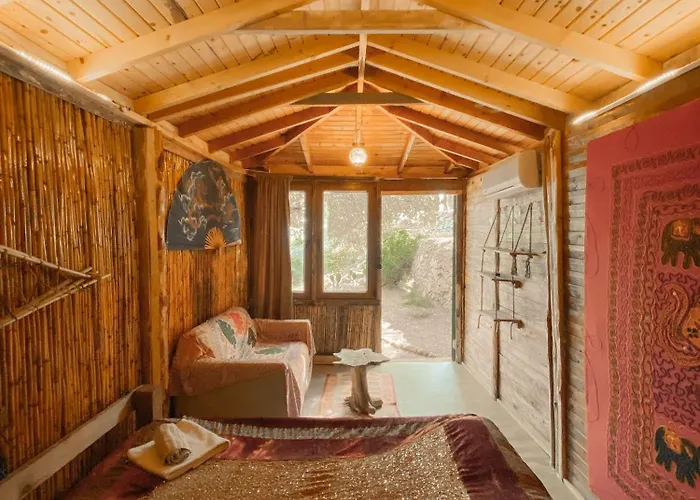 Deluxe Bungalow