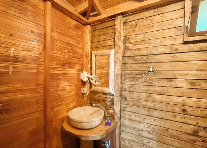 Deluxe Bungalow