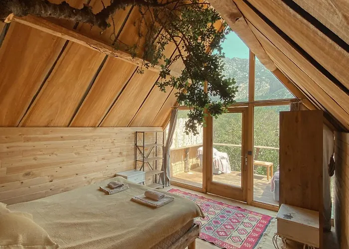 Deluxe Bungalow