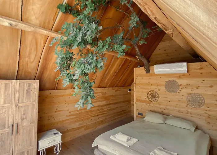 Deluxe Bungalow