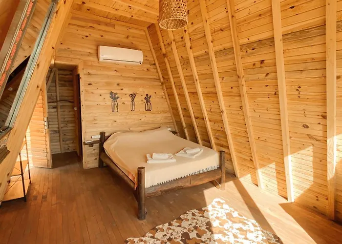 Deluxe Bungalow