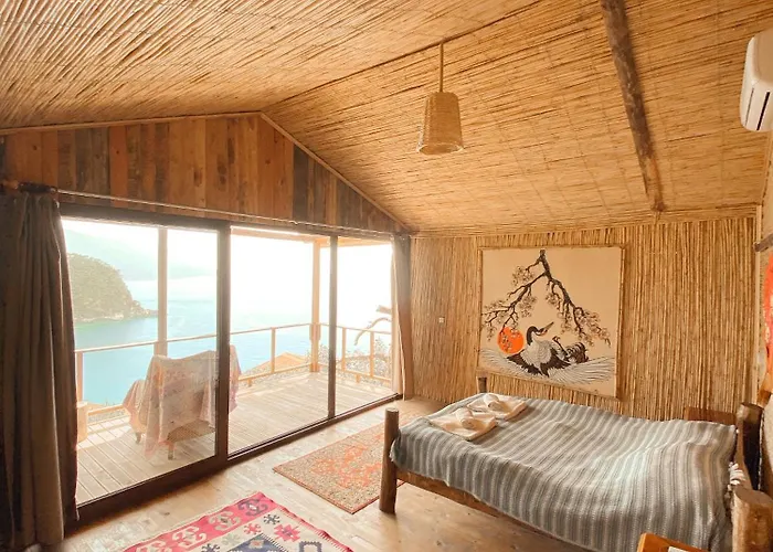Deluxe Bungalow