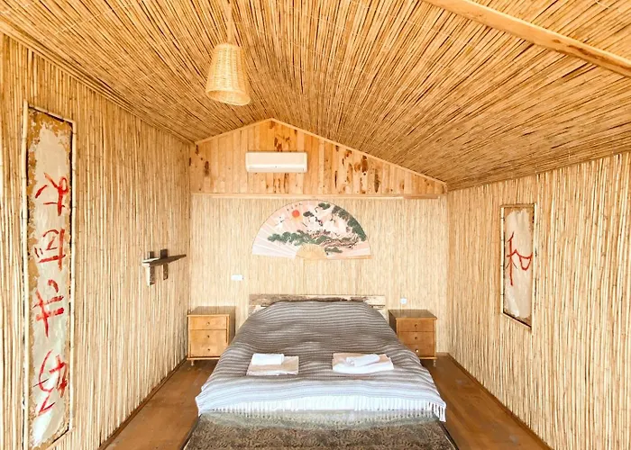 Deluxe Bungalow