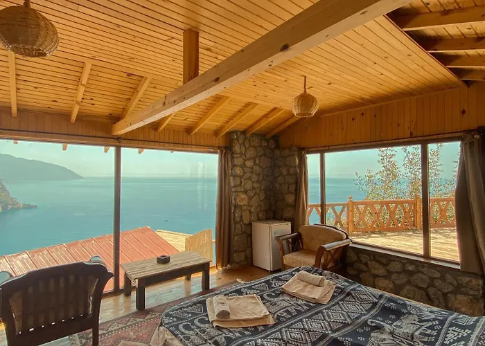 Deluxe Bungalow