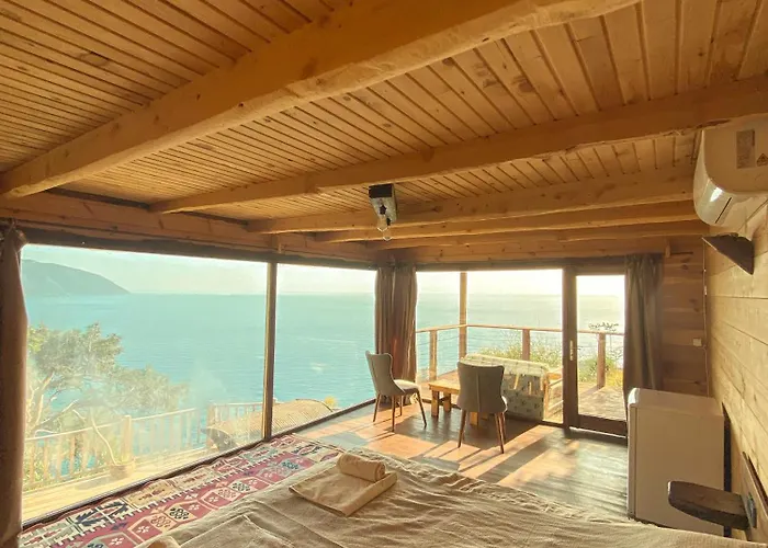 Deluxe Bungalow