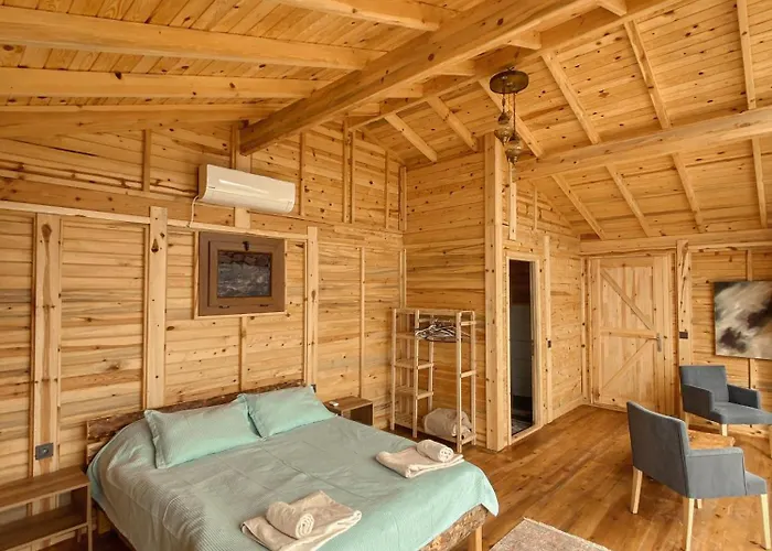Deluxe Bungalow