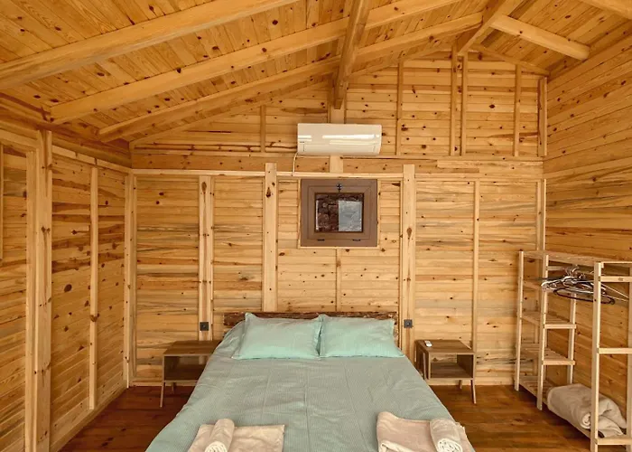 Deluxe Bungalow