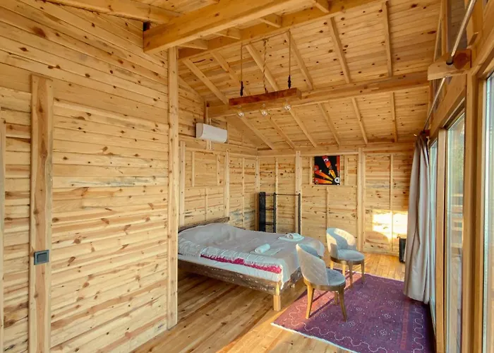 Deluxe Bungalow