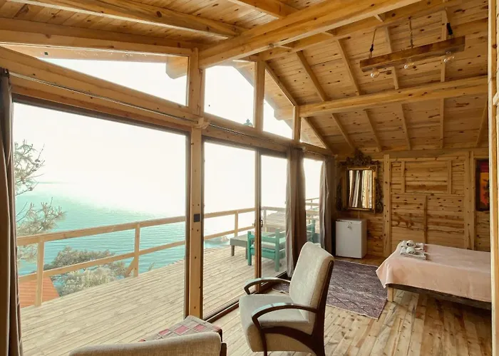 Deluxe Bungalow